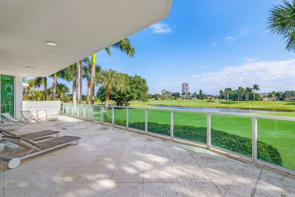 550 Mizner, Boca Raton, FL 33432