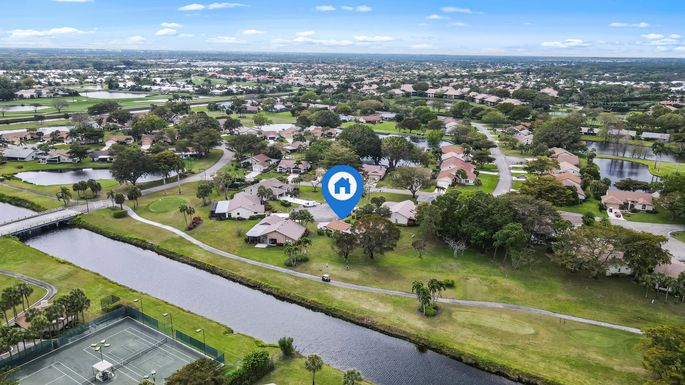 5569 Glen Abbey, Delray Beach, FL 33484