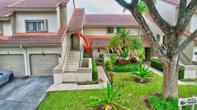 5660 Coach House, Boca Raton, FL 33486