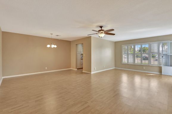 515 High Point, Delray Beach, FL 33445