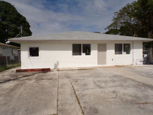 1432 35th, Riviera Beach, FL 33404