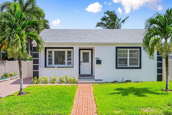 517 Colonial, West Palm Beach, FL 33405