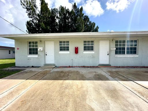 4308 Greenwood, West Palm Beach, FL 33407