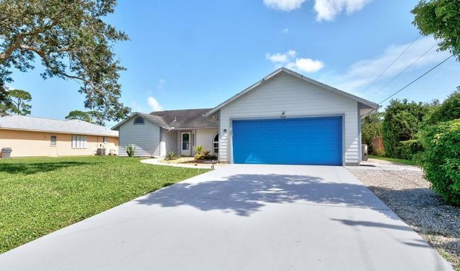 549 Durant, Sebastian, FL 32958