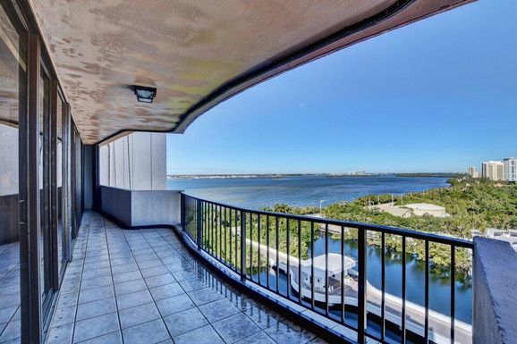 4200 Ocean, Singer Island, FL 33404