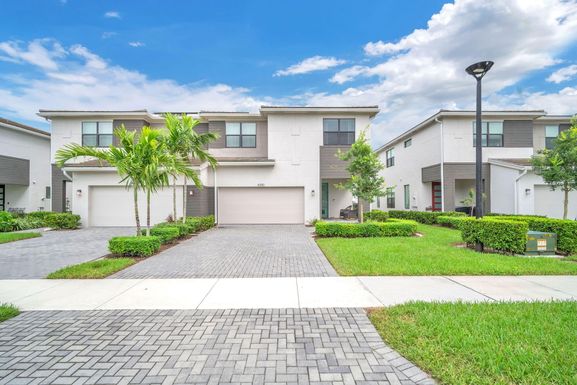 4390 Arcturus, Lake Worth, FL 33467