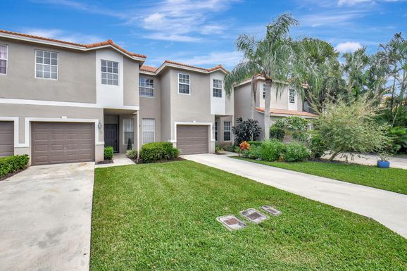 20930 Via Jasmine, Boca Raton, FL 33428