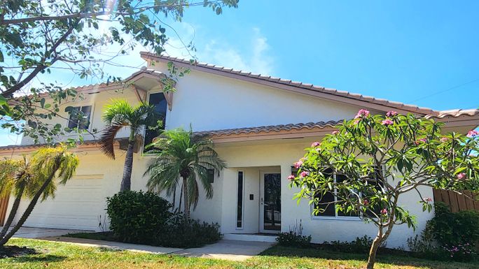 4517 5th, Boca Raton, FL 33431