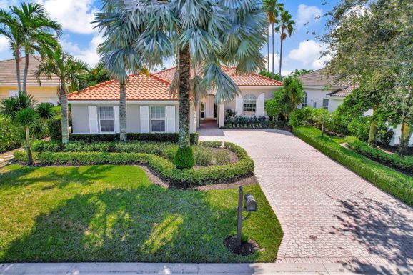 106 Village, Jupiter, FL 33458