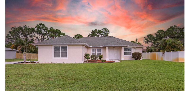 5673 Athens, Port Saint Lucie, FL 34986