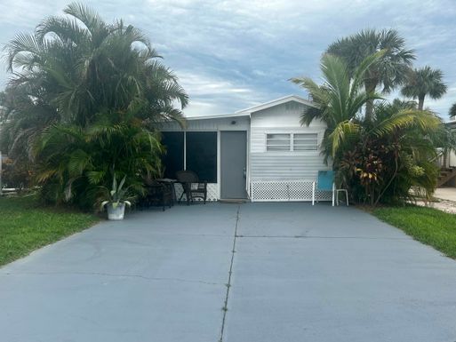 6445 55th, Okeechobee, FL 34974