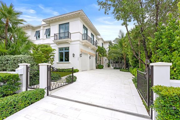 220 Brazilian, Palm Beach, FL 33480