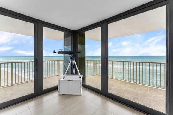 5480 Ocean, Singer Island, FL 33404