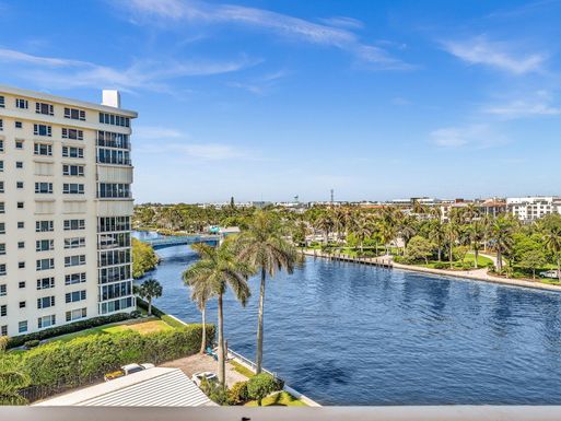 1000 Lowry, Delray Beach, FL 33483