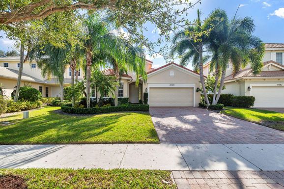 12089 Aviles, Palm Beach Gardens, FL 33418