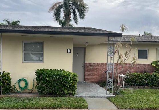 2751 Ashley, West Palm Beach, FL 33415