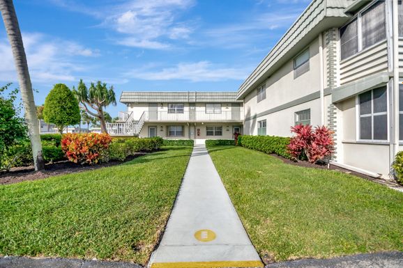 195 Monaco, Delray Beach, FL 33446