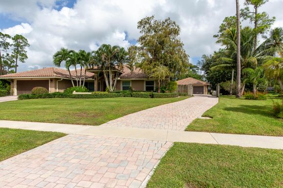 352 Window Rock, Wellington, FL 33414