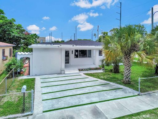 6207 19th, West Miami, FL 33155