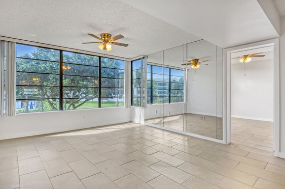 3716 Whitehall, West Palm Beach, FL 33401