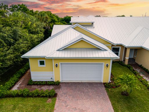 1805 Bridgepointe, Vero Beach, FL 32967