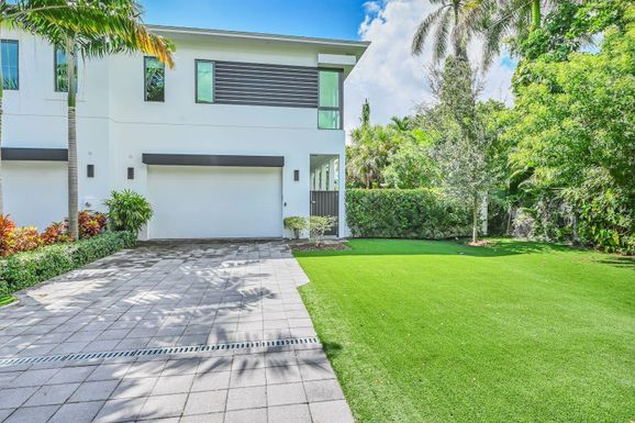 904 Bond, Delray Beach, FL 33483