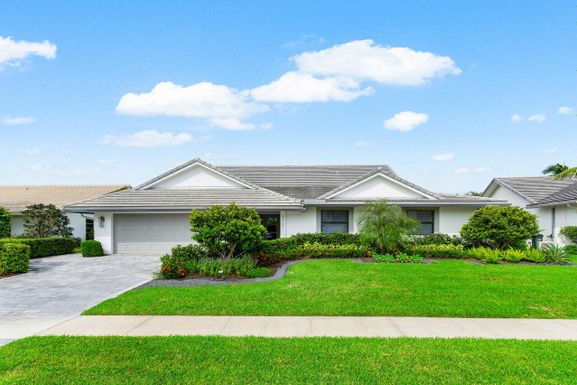 3707 Red Maple, Delray Beach, FL 33445