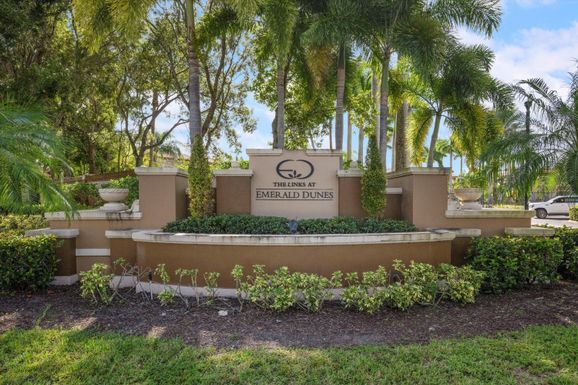 6549 Diamond Springs, West Palm Beach, FL 33411