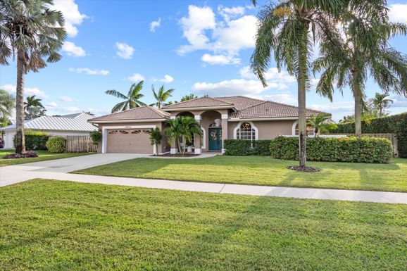 12710 Kingsway, Wellington, FL 33414