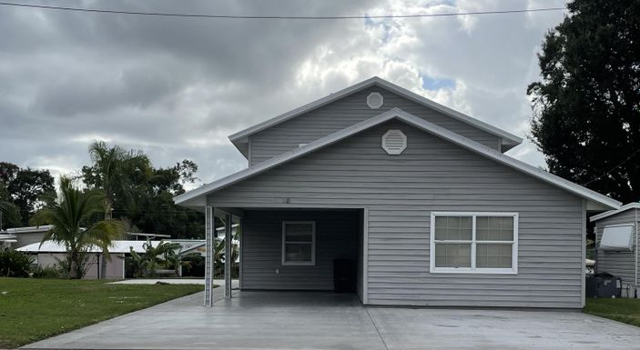 1118 6th, Okeechobee, FL 34974