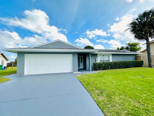 3616 Avenue De Gien, Delray Beach, FL 33445