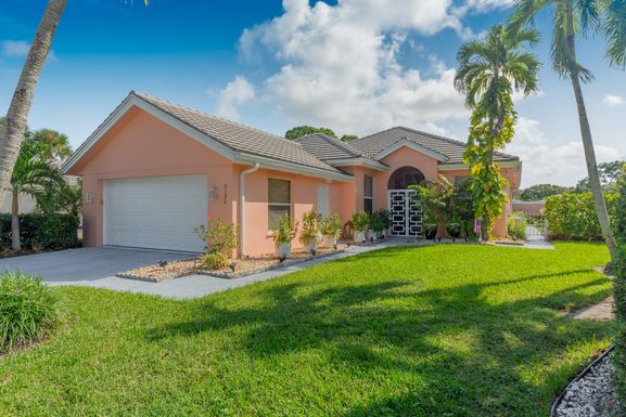 5132 Sweetbrier, Hobe Sound, FL 33455