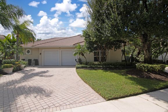 2771 Twin Oaks, Wellington, FL 33414