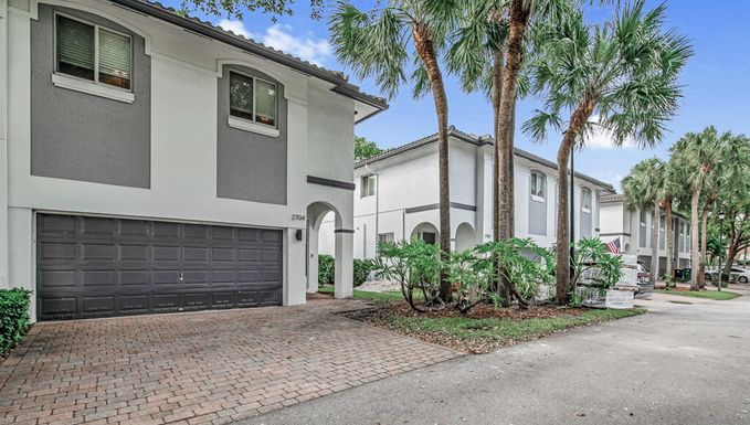 2704 Treasure Cove, Fort Lauderdale, FL 33312