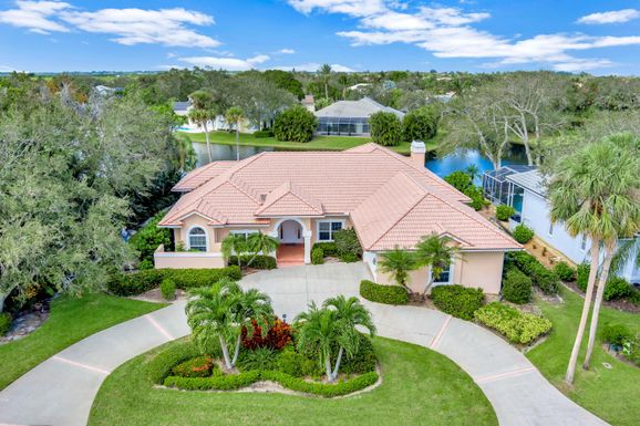 630 Marbrisa River, Vero Beach, FL 32963