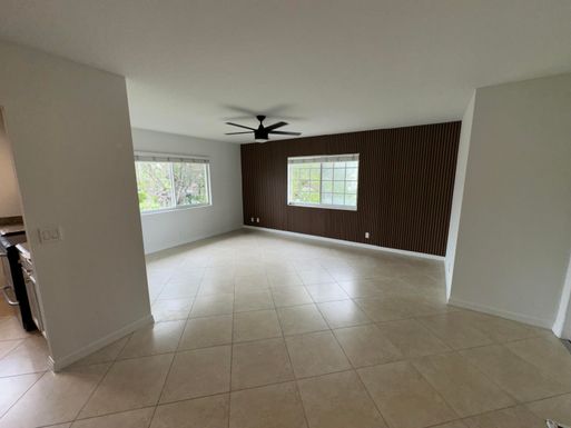 1014 9th, Delray Beach, FL 33483