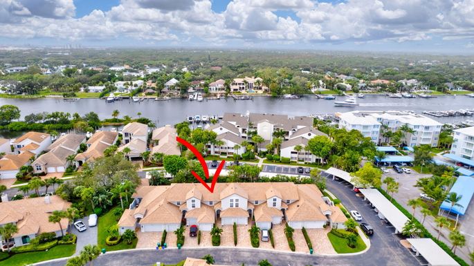 424 Coral Cove, Juno Beach, FL 33408