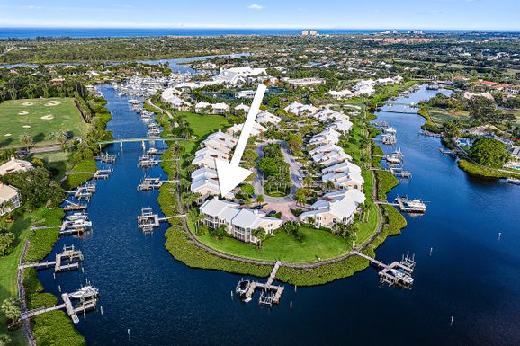 2703 Captains, Jupiter, FL 33477