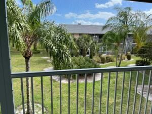 18081 Country Club, Tequesta, FL 33469