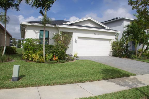 6043 Stonecrest, West Palm Beach, FL 33415