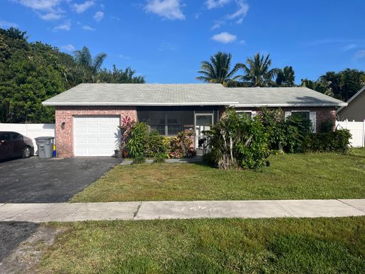 19576 Delaware, Boca Raton, FL 33434