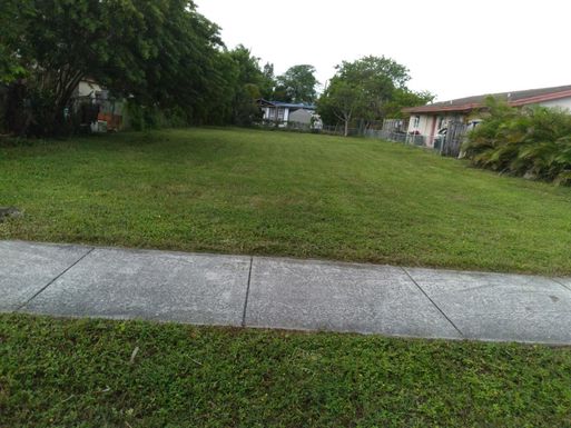 4241 62nd, Davie, FL 33314