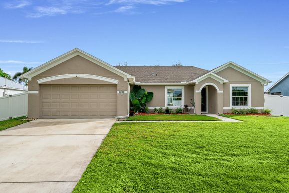 1018 Dartmouth, Port Saint Lucie, FL 34953