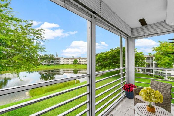 248 Fanshaw F, Boca Raton, FL 33434