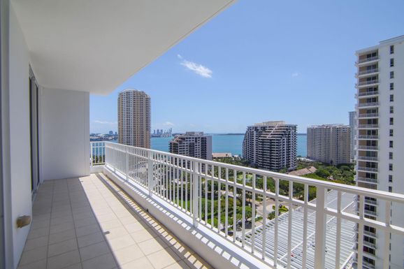 801 Brickell Key, Miami, FL 33131