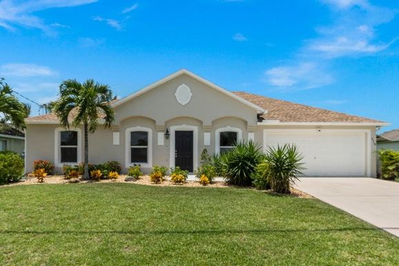 579 Whitmore, Port Saint Lucie, FL 34984