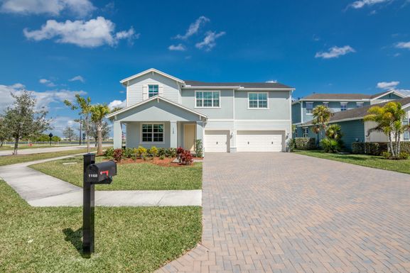 1168 Sterling Pine, Loxahatchee, FL 33470