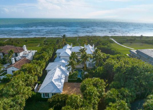 475 Beach, Jupiter Island, FL 33455