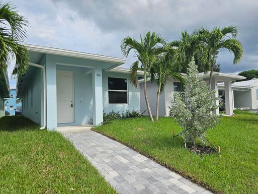 306 C, Lake Worth Beach, FL 33460