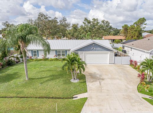 758 Barker, Sebastian, FL 32958